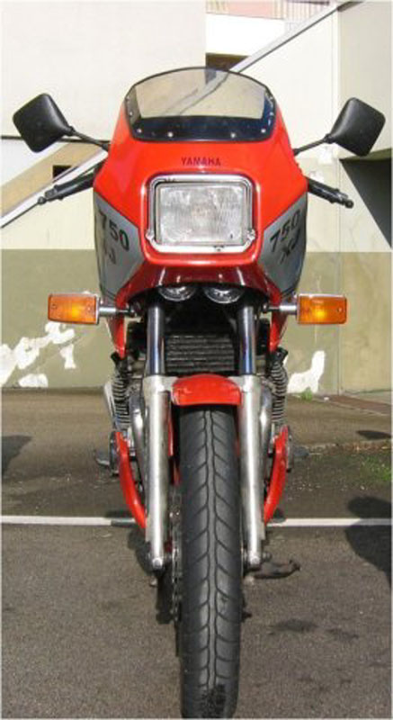 xj7502